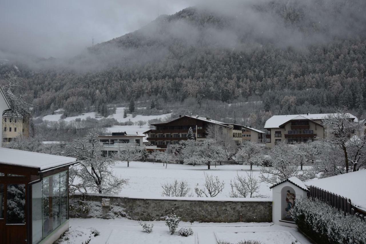 Apart Dominika Daire Ried im Oberinntal Dış mekan fotoğraf